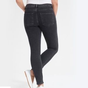Everlane washed Black Jeans